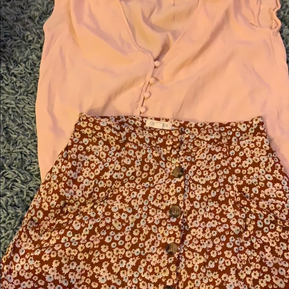 BUNDLE top and mini skirt